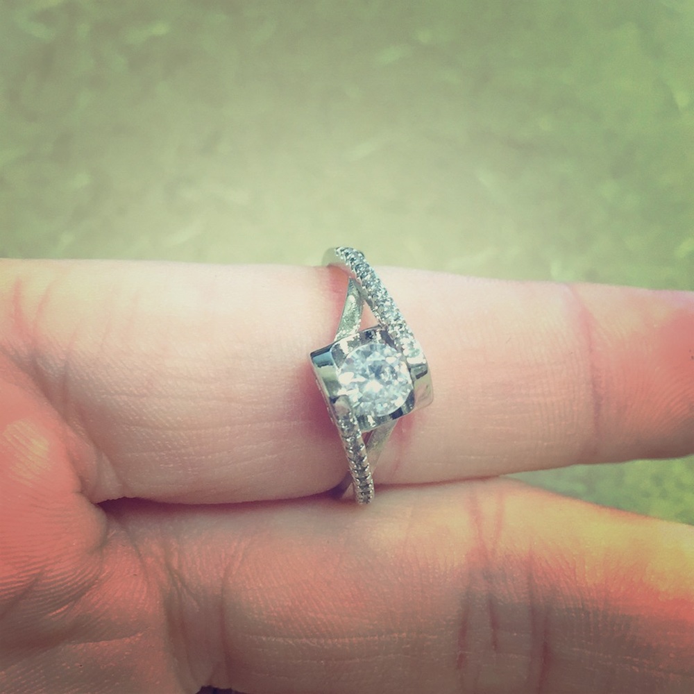 Cubic zirconia size 8